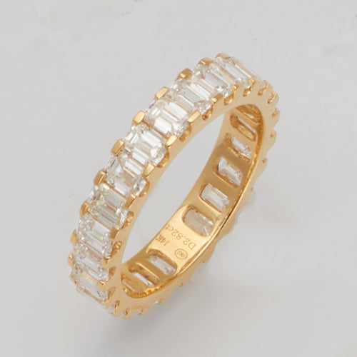 14KY 2.82CTW EMERALD DIAMOND ETERNITY BAND