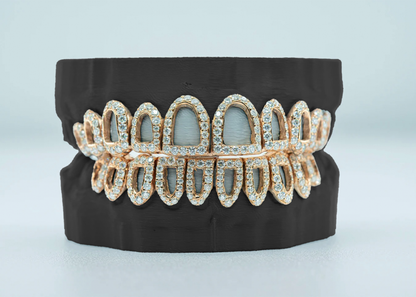 CUSTOM CVD VVS LAB DIAMOND GRILLZ (FOUR TEETH)